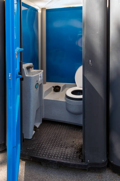 Portable Toilet Options We Offer in Neptune Beach, FL